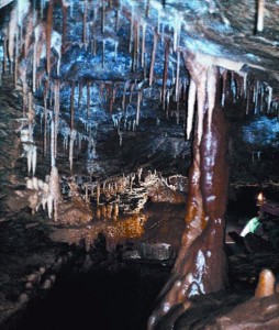 Cueva Vrysi en Creta